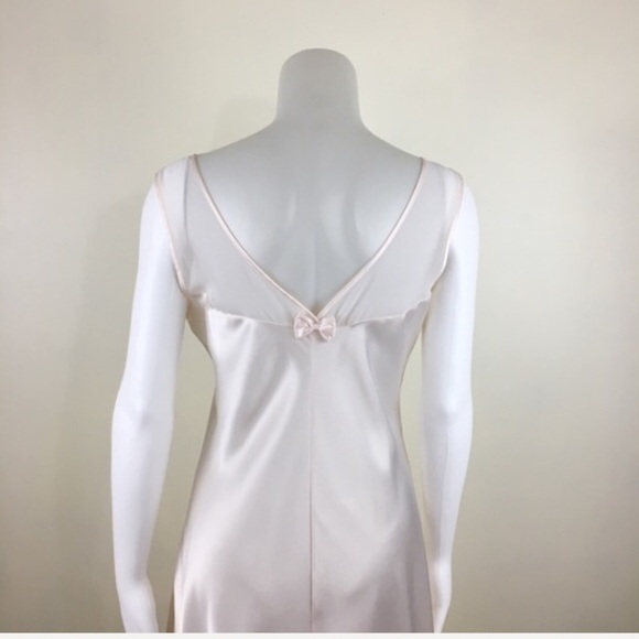 Vintage Intimo Amore Pink Lace Trim Satin Nightgown Size Medium - Picture 7 of 9